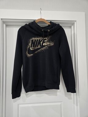 Nike Black Hoodie Gold Logo Pullover Sweatshirt Size Small